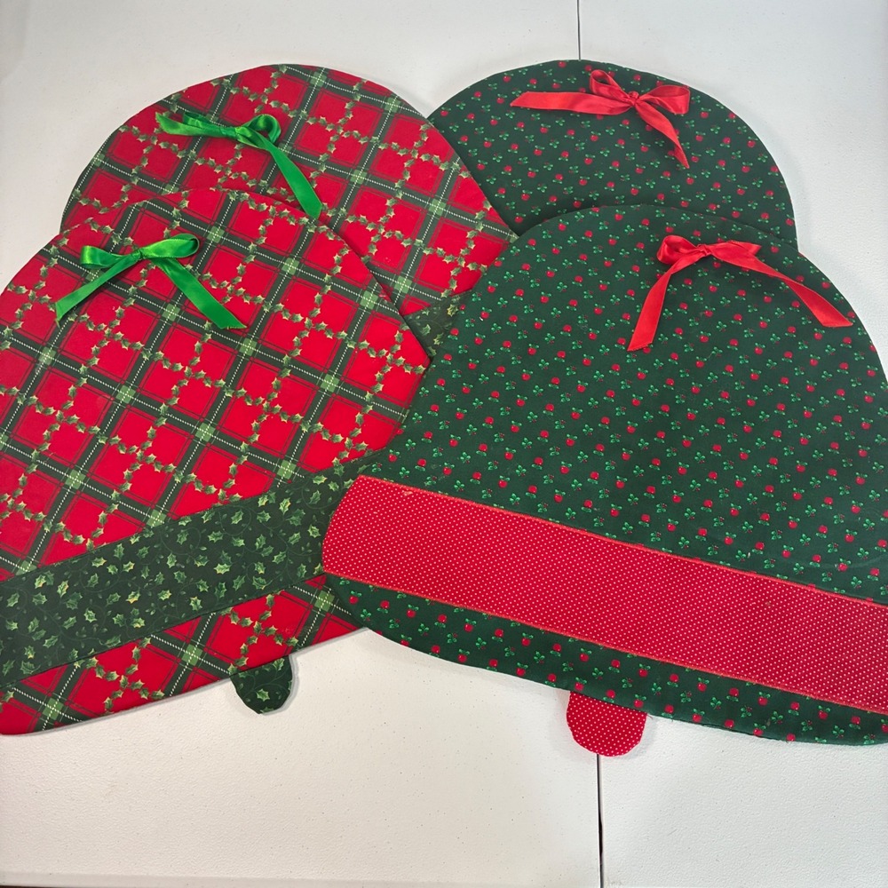Handmade Quilted Christmas Bell Placemats Set of 4 Red Green Holly Holiday